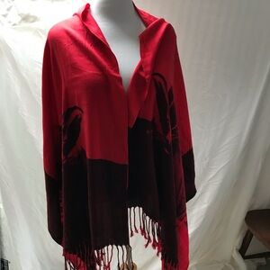 Beautiful red and black floral wrap